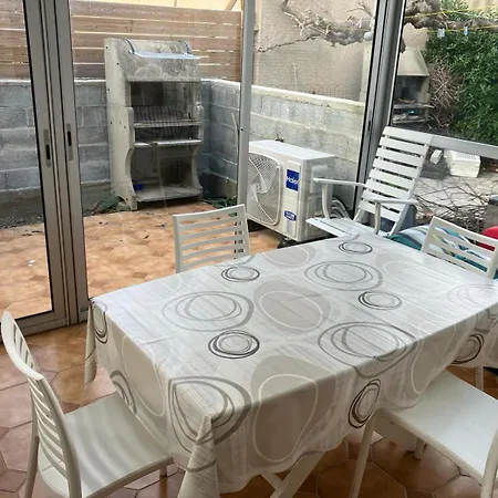 4 Personnes St-pierre-la-mer Proche Commerces Apartment Fleury (Aude)
